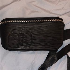 Louis Vuitton belt bag